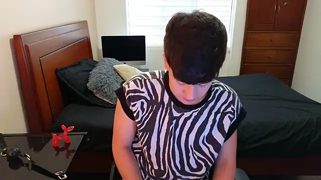 tightncuteass online show from 11.02.25