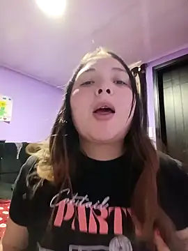 Lunna azul online show from 10.11.25