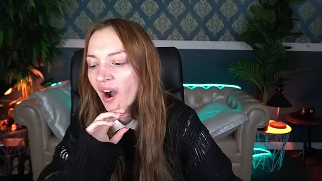 Snapshot of FoxyMayy chatting on 04.23.26 FoxyMayy online show from 04.23.26