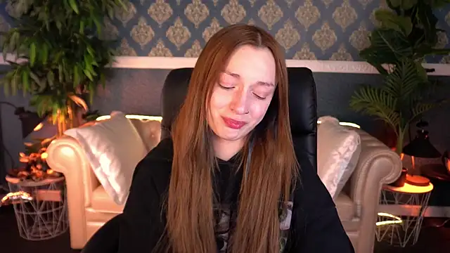 Snapshot of FoxyMayy chatting on 05.01.26 FoxyMayy online show from 05.01.26