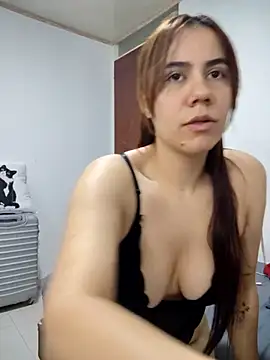 valen-sexx online show from 10.29.25