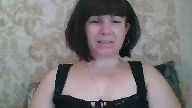 SecretSienna  online show from 10.17.25