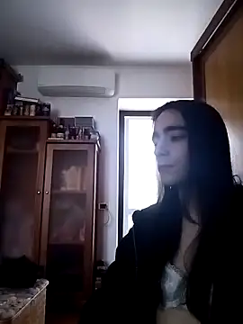 Snapshot of Mar_sha_ll08 chatting on 10.24.25 Mar sha ll08 online show from 10.24.25