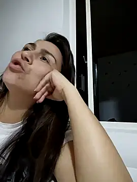 vanessa-titisM online show from 03.20.26