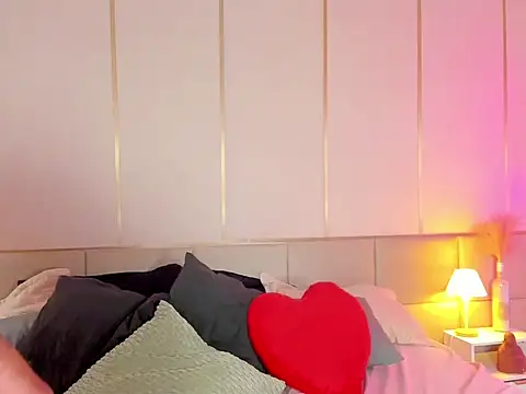 Snapshot of SoHighAngel chatting on 02.20.26 SoHighAngel online show from 02.20.26