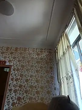 Snapshot of luy-xinh02 chatting on 10.07.25 luy-xinh02 online show from 10.07.25