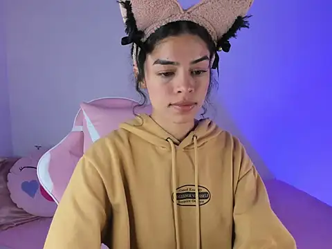 maddy parker   online show from 10.24.25