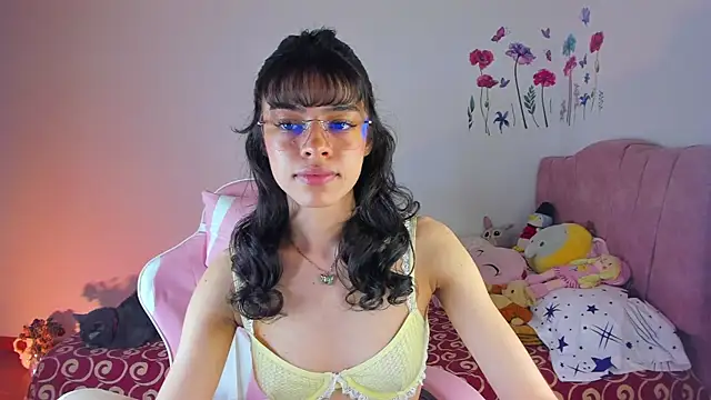 Snapshot of maddy_parker__ chatting on 07.22.26 maddy parker online show from 07.22.26