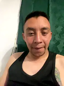 Snapshot of eslabon19 chatting on 09.15.25 eslabon19 online show from 09.15.25