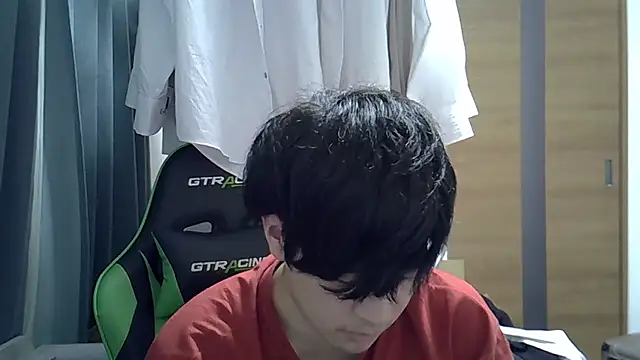 aokunvvv online show from 10.13.25