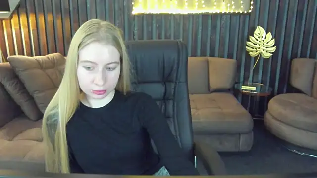 Alina Blonde online show from 03.27.26