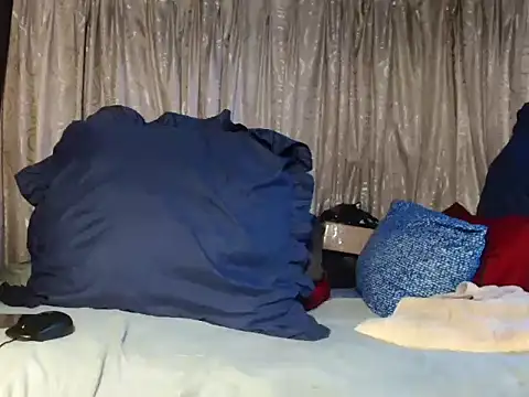 Snapshot of Bustyboobs02xx chatting on 12.02.25 Bustyboobs02xx online show from 12.02.25