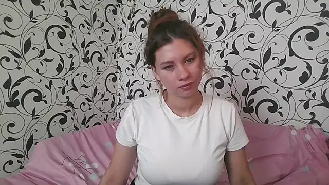 YourEmilie online show from 10.08.25