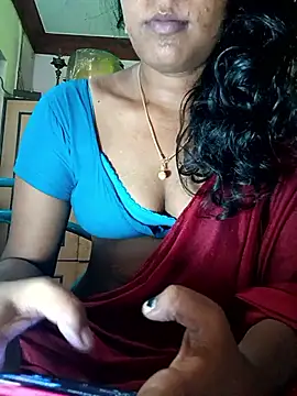 Snapshot of Tamil_Kavitha chatting on 04.18.26 Tamil Kavitha online show from 04.18.26