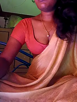 Snapshot of Tamil_Kavitha chatting on 04.21.26 Tamil Kavitha online show from 04.21.26