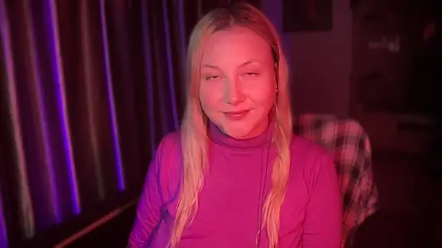 BikiHellena online show from 12.05.25