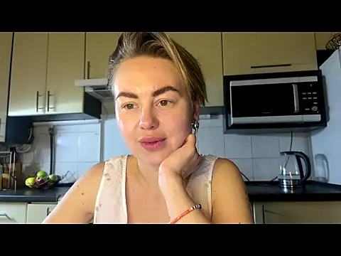 MartaLuna  online show from 04.01.26