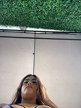 Snapshot of MayaMoanXXX chatting on 02.10.26 MayaMoanXXX online show from 02.10.26