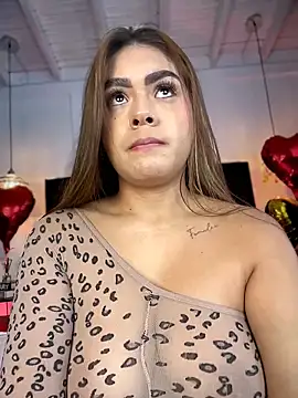 Snapshot of MayaMoanXXX chatting on 02.16.26 MayaMoanXXX online show from 02.16.26