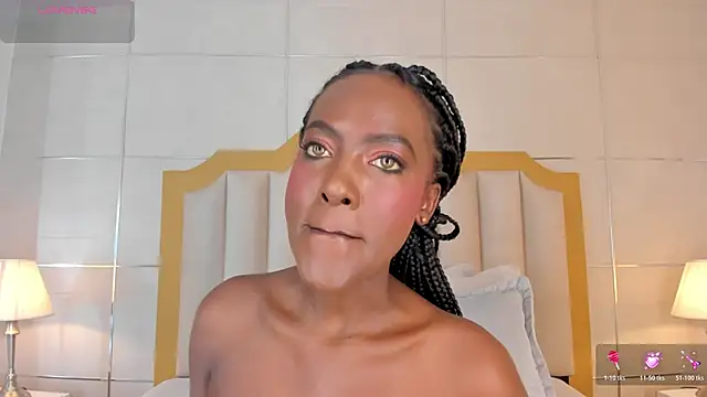 DakotaWangi online show from 11.21.25