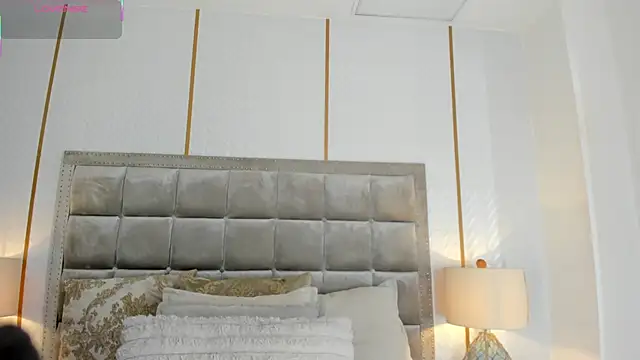 DakotaWangi online show from 03.16.26