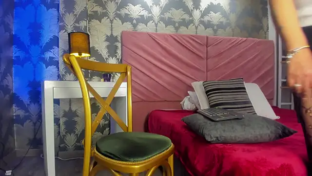 VictoriaQueen Fg online show from 11.08.25