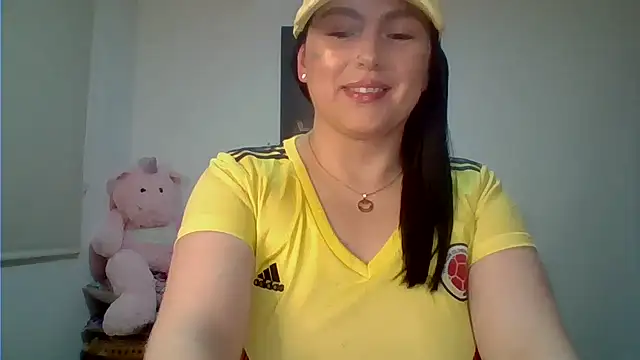 Snapshot of Venusina_07 chatting on 06.13.26 Venusina 07 online show from 06.13.26