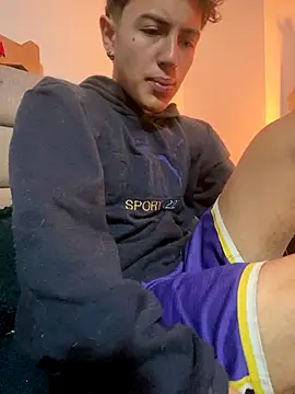 Snapshot of NaytonFreeman chatting on 01.07.26 NaytonFreeman online show from 01.07.26