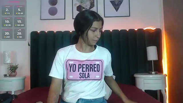 Keila Fg online show from 11.25.25