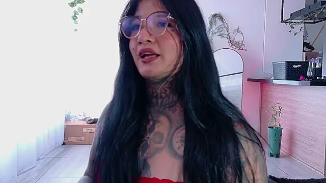 Unatatuada online show from 10.21.25