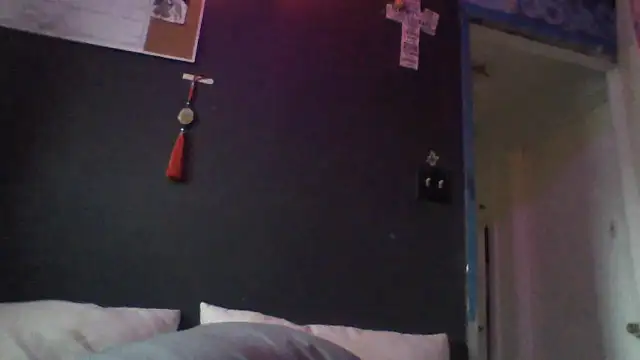 Snapshot of busnfatnutsLildee chatting on 03.15.26 busnfatnutsLildee online show from 03.15.26
