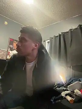Snapshot of busnfatnutsLildee chatting on 06.23.26 busnfatnutsLildee online show from 06.23.26