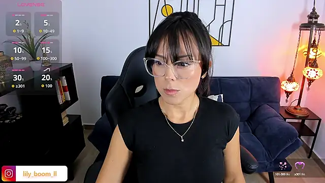 Lyliboomm online show from 10.01.25