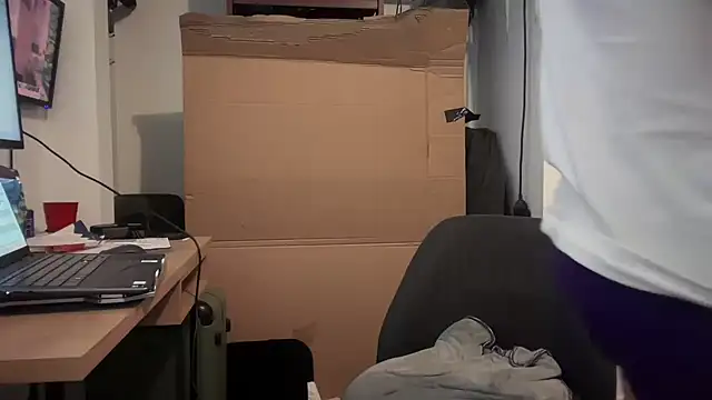 jasoncali305 online show from 10.28.25