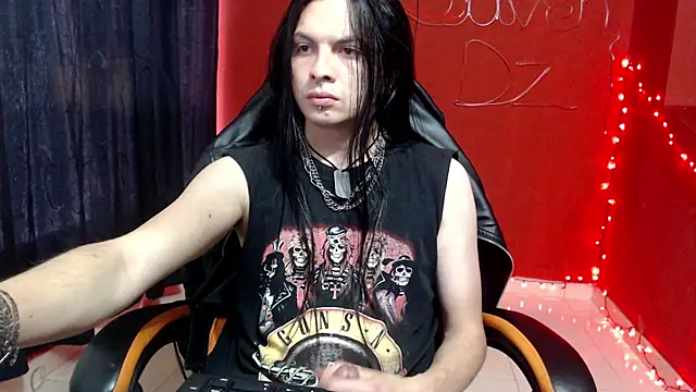 Snapshot of stvn_hot chatting on 01.10.26 stvn hot online show from 01.10.26