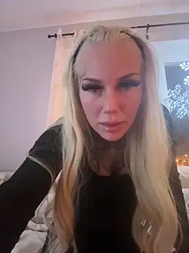 paulinaalatalo online show from 12.18.25