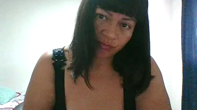 adri89-g online show from 02.18.26