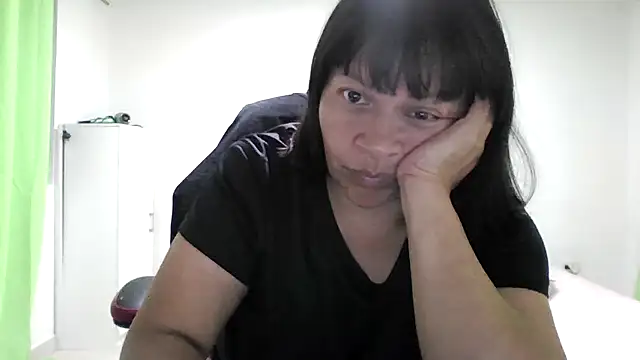 Snapshot of adri89-g chatting on 07.01.26 adri89-g online show from 07.01.26