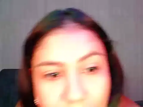 Snapshot of ValeriaDiaz07 chatting on 09.16.25 ValeriaDiaz07 online show from 09.16.25