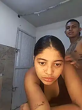 Snapshot of Camila-18w chatting on 09.13.25 Camila-18w online show from 09.13.25