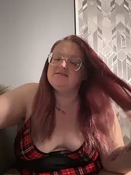 Snapshot of AmberBliss-X chatting on 10.16.25 AmberBliss-X online show from 10.16.25