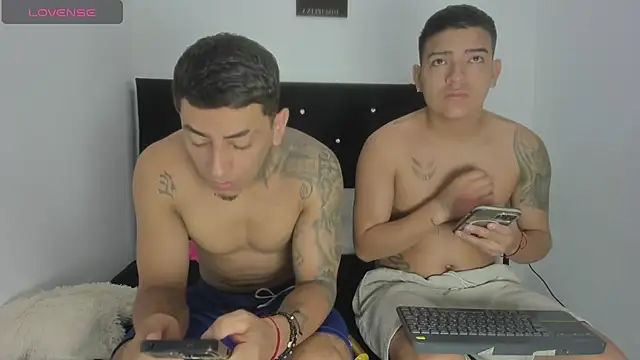 maykel and mike online show from 11.15.25