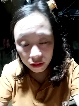 Snapshot of lyuyenkk chatting on 10.03.25 lyuyenkk online show from 10.03.25