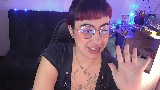 Miacatsito3 online show from 03.26.26