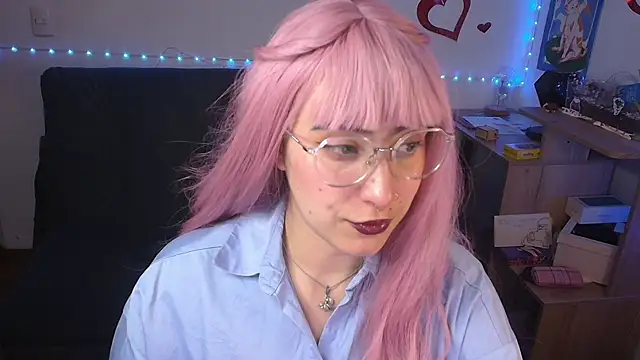 Snapshot of Miacatsito3 chatting on 05.23.26 Miacatsito3 online show from 05.23.26