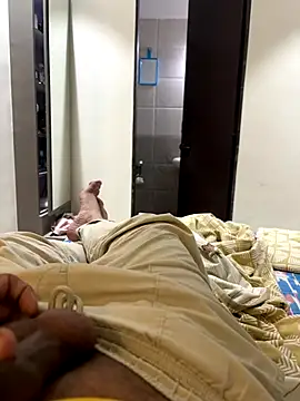 Snapshot of Adityashivani_143 chatting on 09.12.25 Adityashivani 143 online show from 09.12.25