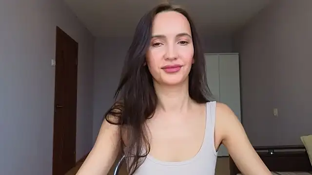 Snapshot of Lillian-Clark chatting on 02.04.26 Lillian-Clark online show from 02.04.26