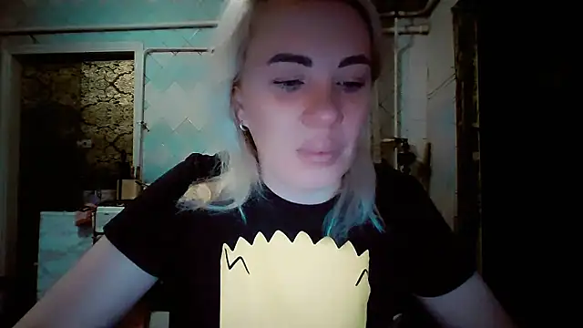 Snapshot of EmmaCat_ chatting on 02.13.26 EmmaCat online show from 02.13.26