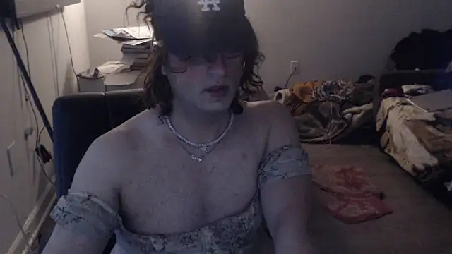 Snapshot of MyLilyDemon chatting on 01.11.26 MyLilyDemon online show from 01.11.26