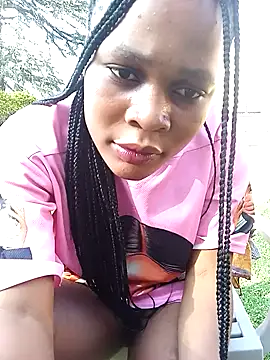 Snapshot of BlondieBitch chatting on 01.08.26 BlondieBitch online show from 01.08.26